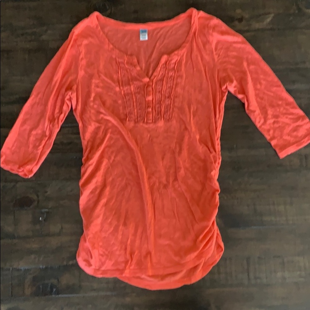 Maternity shirt